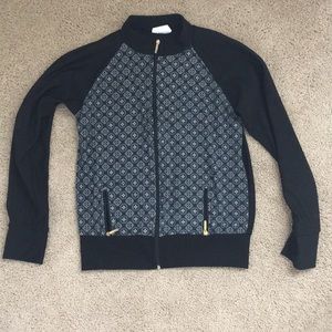 Light weight jacket